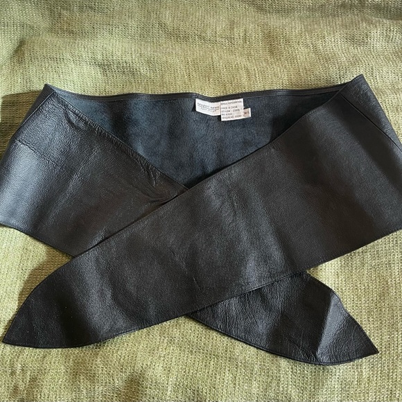 Boston Proper Newport News Easy Style.           2 - 100% Leather Belts 61” - Picture 3 of 6